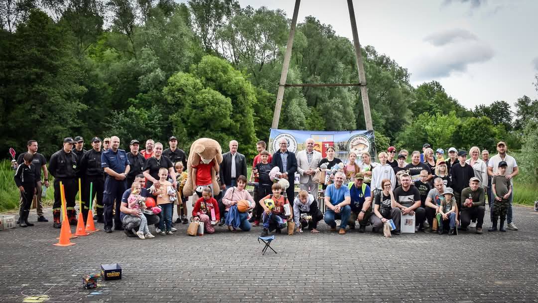 Rodzinne wędkowanie na „Bajkale” z okazji Dnia Dziecka 08.06.2025