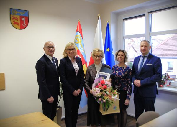 Niezłomna pamięć! Pani Zofia Majchrowicz doceniona za lata pracy. 11.12.2025