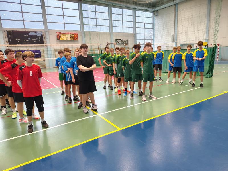SPORT SZKOLNY W POWIECIE ŁOBESKIM –PIŁKA SIATKOWA  DZIEWCZĄT I CHŁOPCÓW KLAS VII- VIII