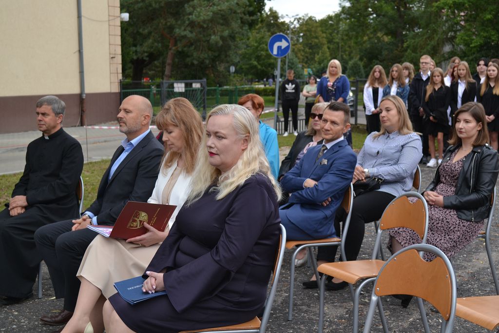 Rozpoczęcie roku szkolnego w Zespole Szkół w Łobzie