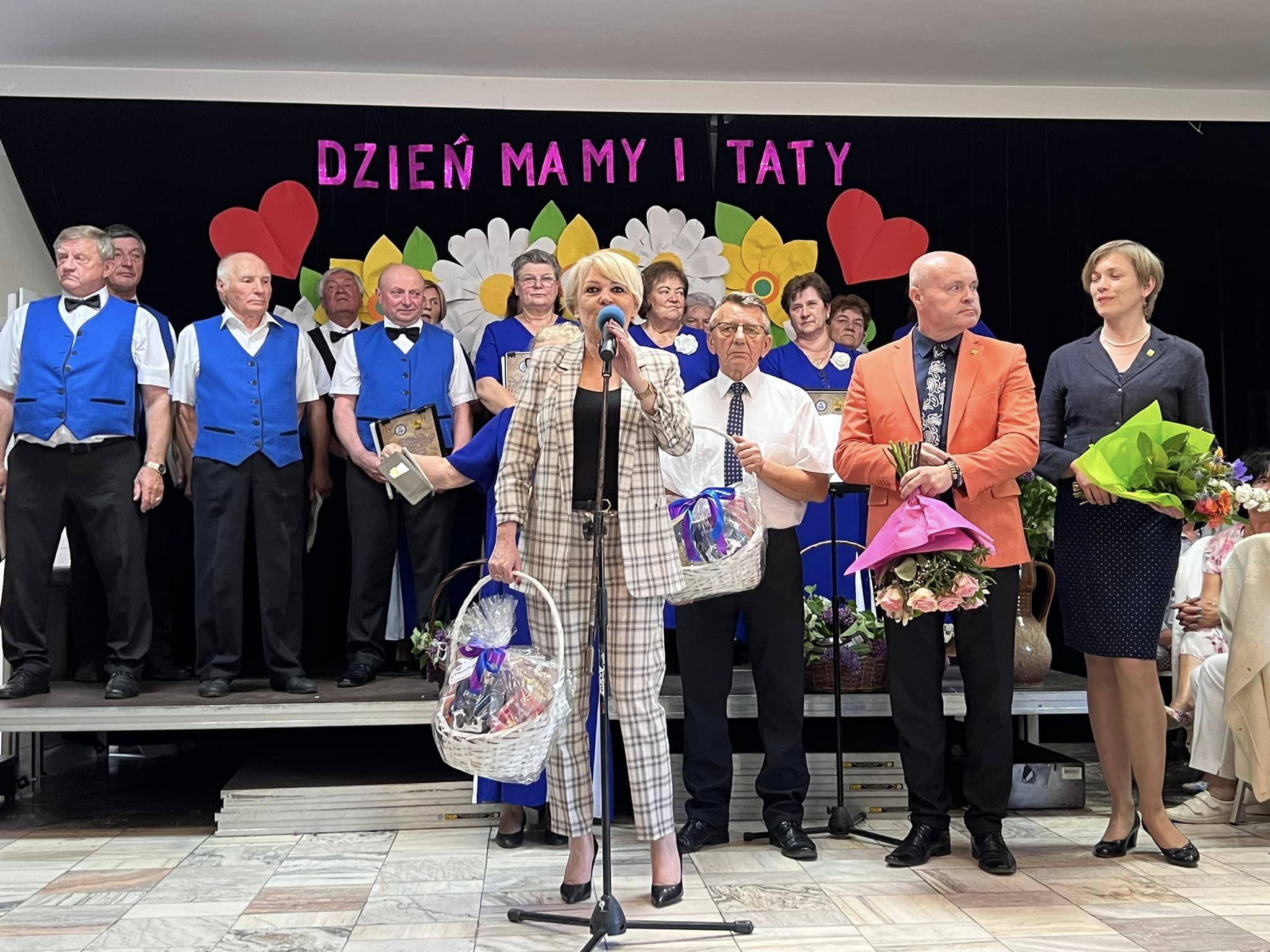 Dzień Mamy i Taty organizowany przez Koło Emerytów i Rencistów w Łobzie