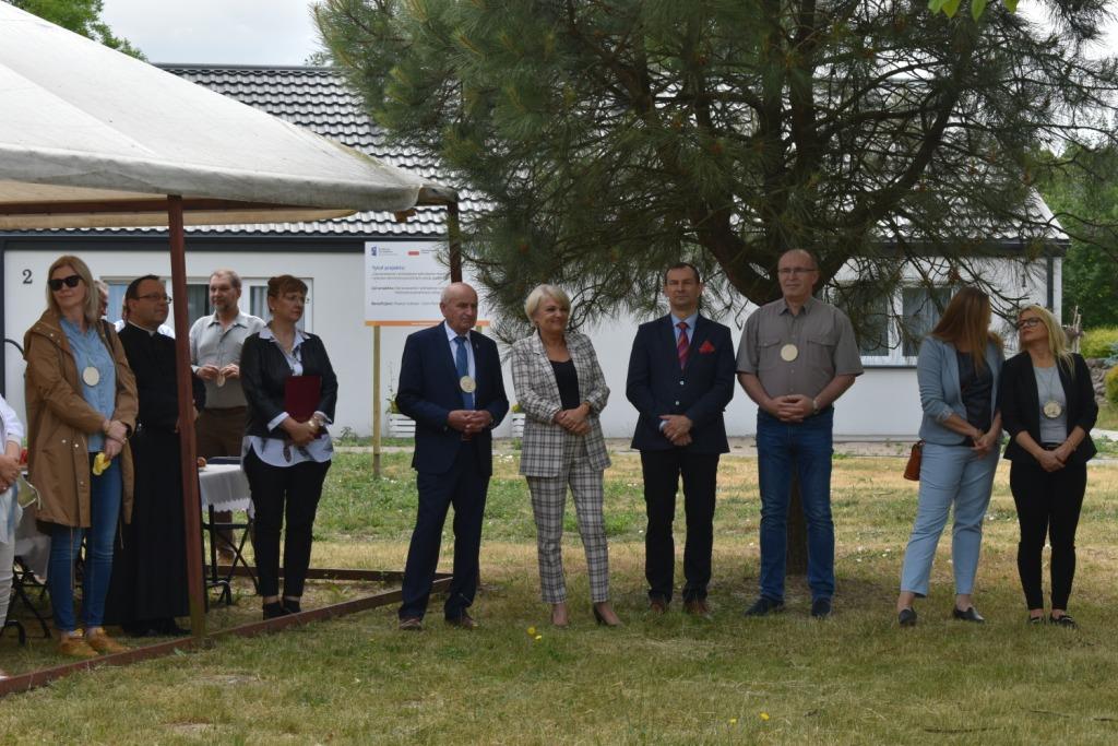 Piknik Rodziny na terenie rekreacyjnym Domu Pomocy Społecznej w Resku