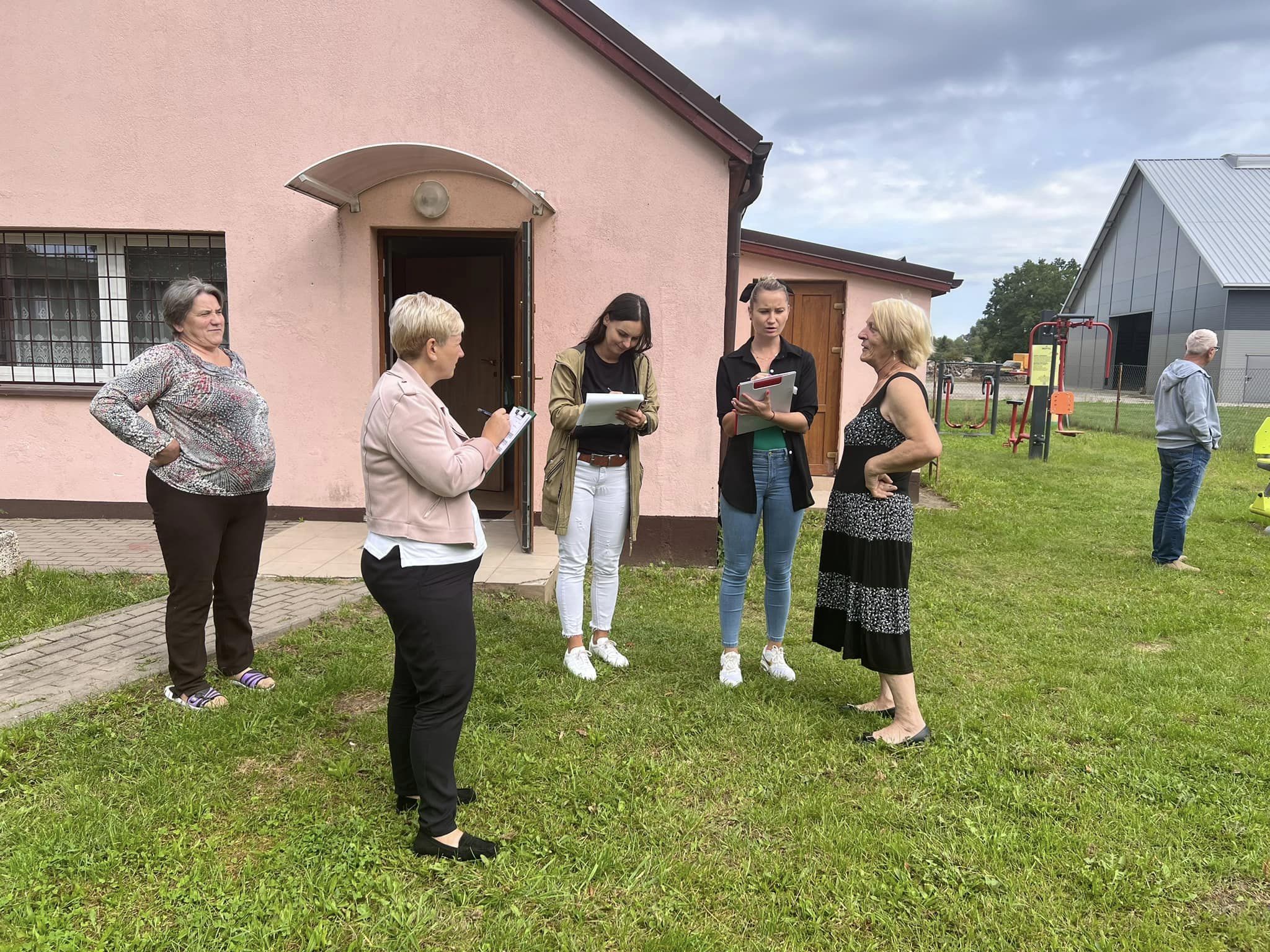 Drugi dzień wizytacji zgłoszonych wsi w konkursie „Piękna Wieś Powiatu Łobeskiego" edycja 2023